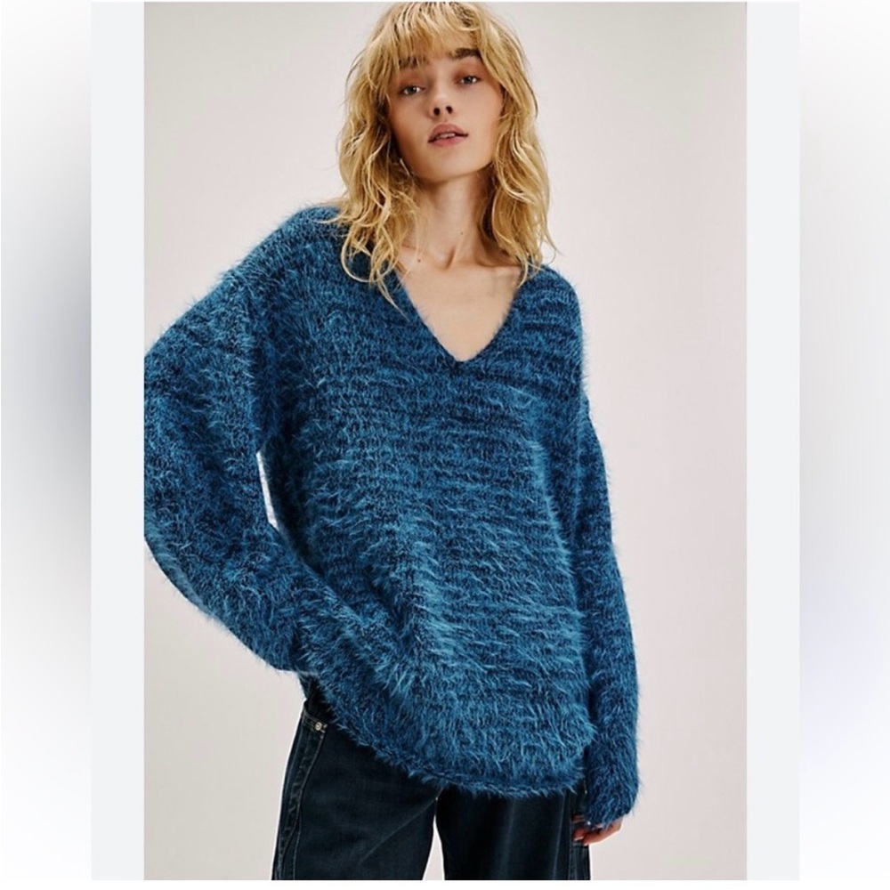 Free People Sparrow Pullover - Iris Teal Combo Oversized Medium $168 Retail NWOT